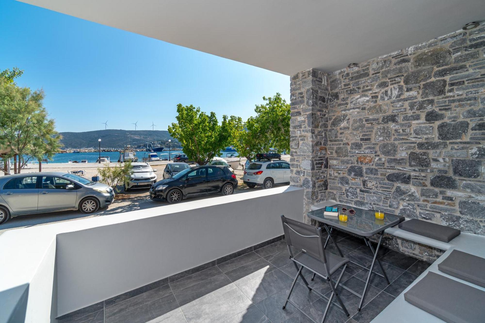 La Perla Suites Agii Apostoli Exterior foto